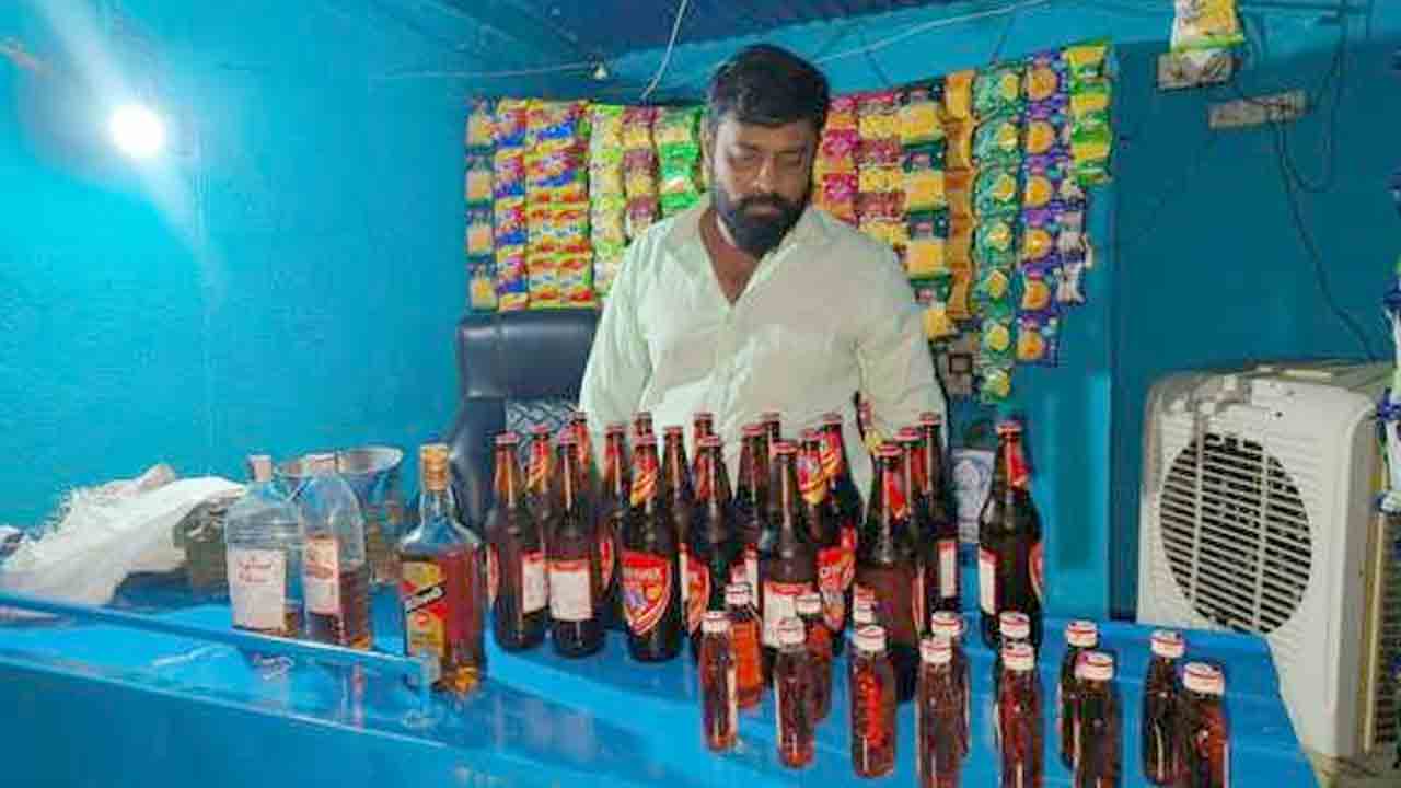 Belt Shops | ఆదిలాబాద్‌లో బెల్ట్ షాపులపై దాడులు..కేసులు నమోదు