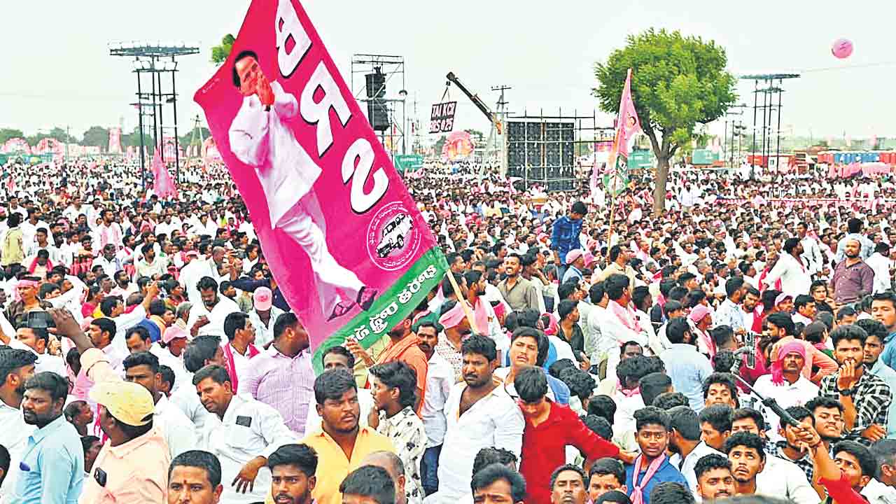 గులాబీ దండులో పుల్‌జోష్‌