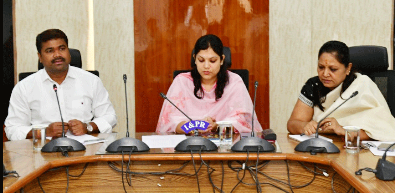 KARIMNAGAR | ధాన్యం కొనుగోళ్లలో తరుగు, కోతలు పెట్టొద్దు