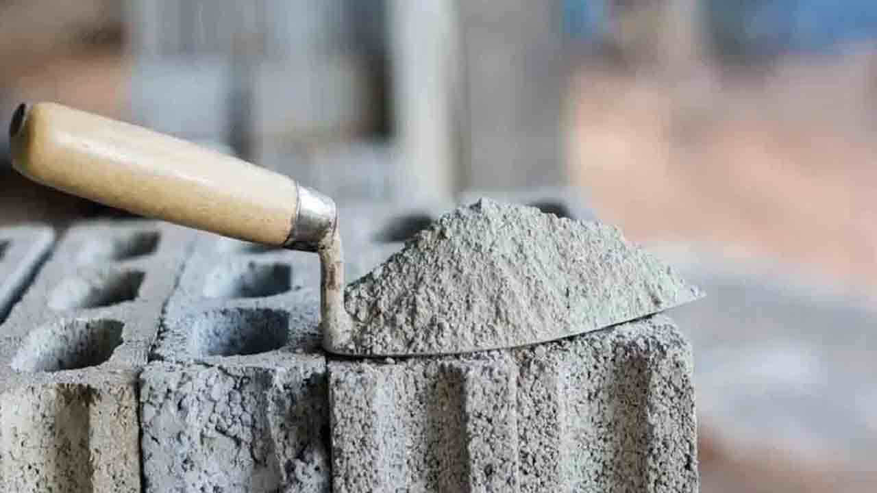 Cement | సిమెంట్‌ ధరలకు రెక్కలు? ఈ ఆర్థిక ఏడాదిలో 4 % పెరగనున్న రేట్లు