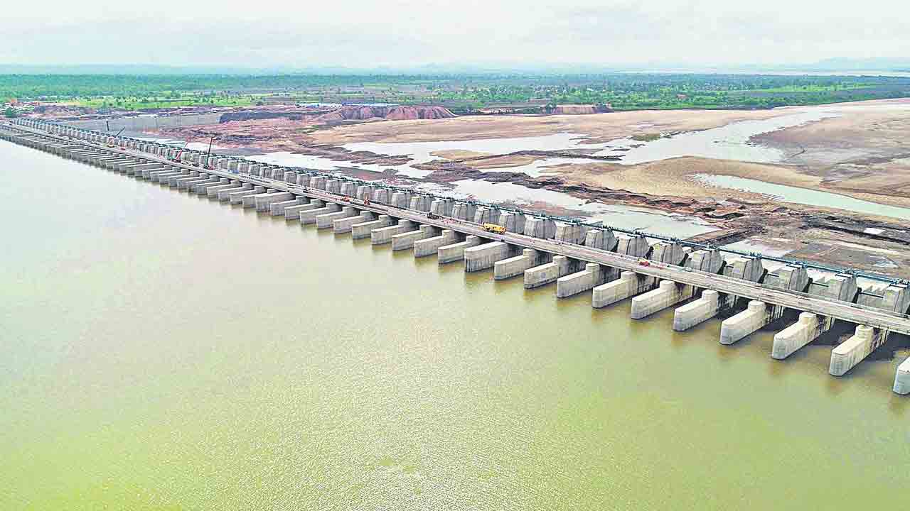 Medigadda Barrage | ఎన్డీఎస్ఏ నివేదిక ఎప్పుడో?.. మేడిగడ్డ పునరుద్ధరణ పనులు చేపట్టేదెప్పుడో?