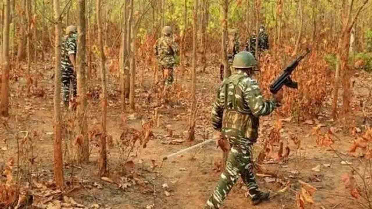 Chhattisgarh | దండకారణ్యంలో భారీ కూంబింగ్‌.. 1000 మంది మావోయిస్టులను చుట్టుముట్టిన 20 వేల మంది పోలీసులు