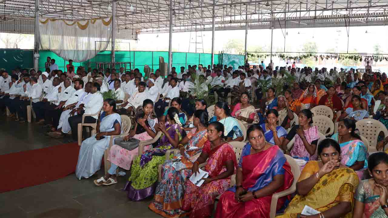 Collector Kranthi Valluru 2