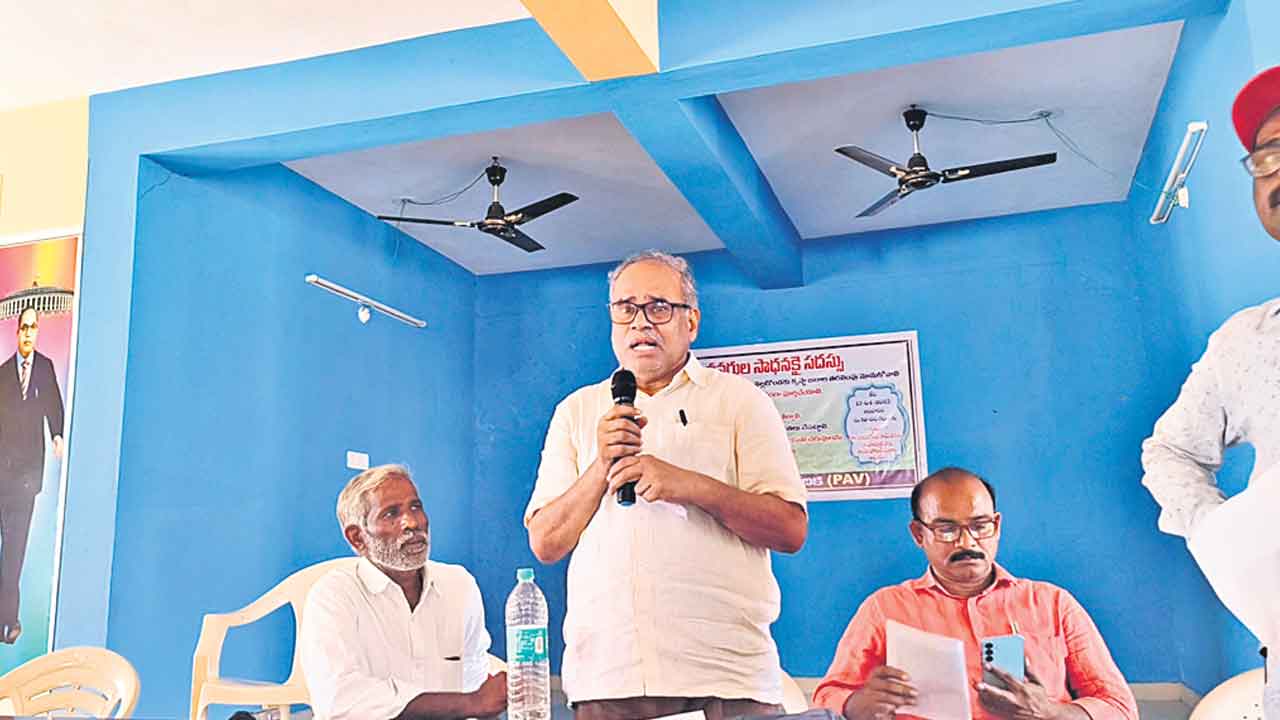 కృష్ణా నీటి వాటా కోసం ఉద్యమించాలి