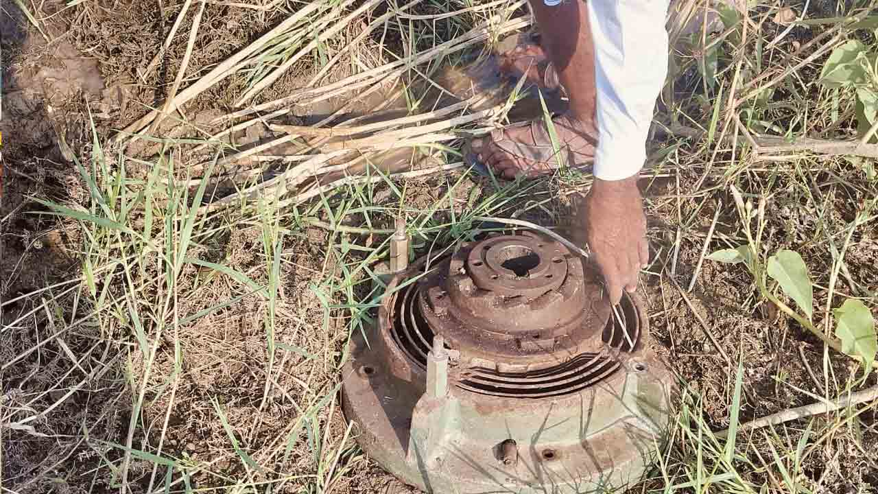 Copper wire | పంప్‌హౌస్‌లో మోటార్ పగులగొట్టి.. భారీ విలువైన కాపర్‌ వైర్‌ చోరీ