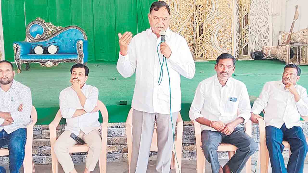 బీఆర్ఎస్ సభను విజయవంతం చేయాలి