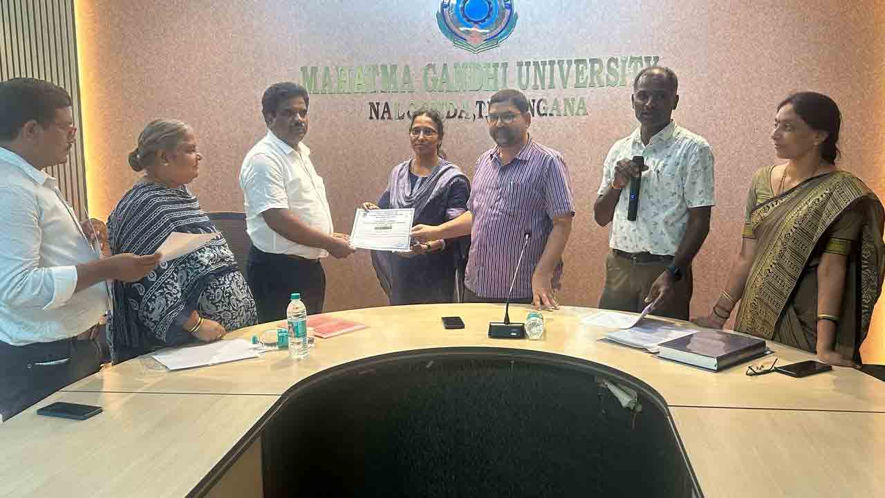 పరిశోధనాంశాలపై పట్టు సాధించేలా..