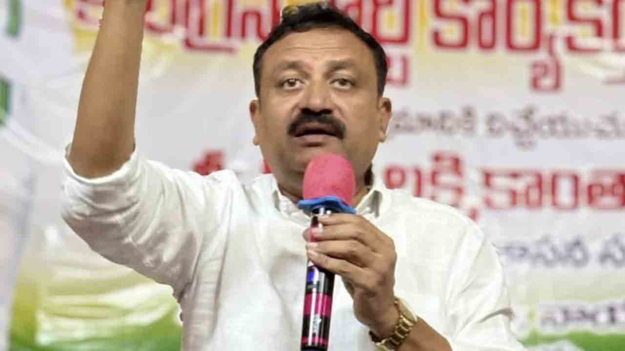 5కోట్లు ఇవ్వాలని జుక్కల్‌ ఎమ్మెల్యేకు బెదిరింపు