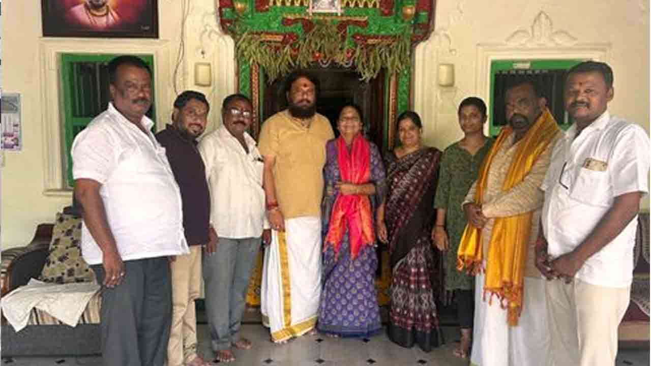 Ayyappa Temple | కొత్తకోటలో అయ్యప్ప క్షేత్రం ఆలయ నిర్మాణానికి విరాళం