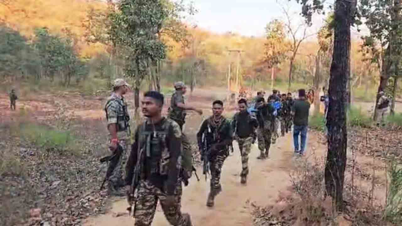 ఇద్దరు మావోయిస్టు నేతల ఎన్‌కౌంటర్‌.. ఛత్తీస్‌గఢ్‌ కొండగావ్‌లో ఘటన