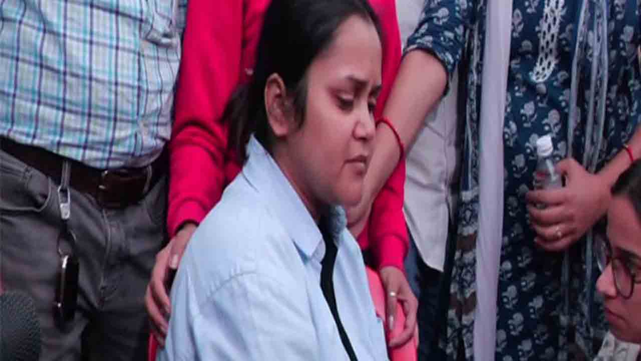 Pahalgam attack | నా భర్తను చంపినట్టే నన్నూ చంపమన్నా.. భయానక ఉగ్రదాడిని గుర్తుచేసుకున్న బాధితురాలు..!