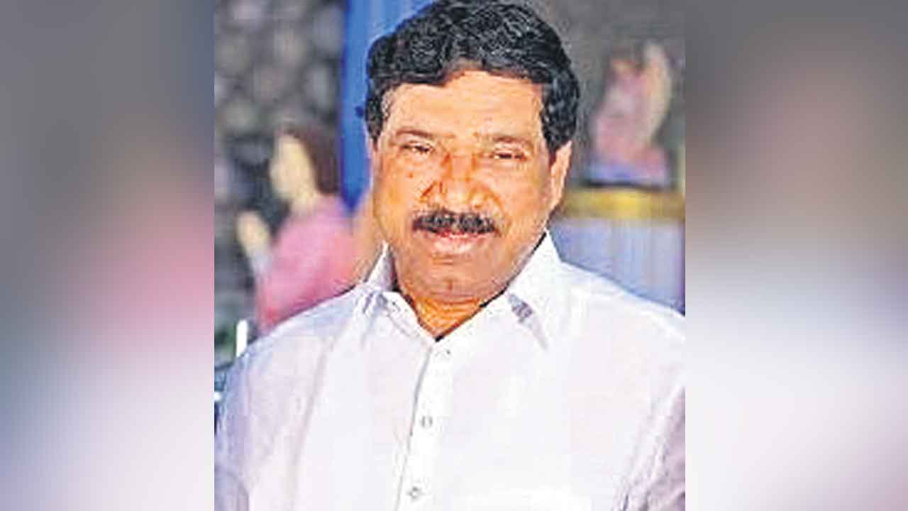 కడియం అక్రమాలకు ‘దేవునూరే’ సాక్ష్యం