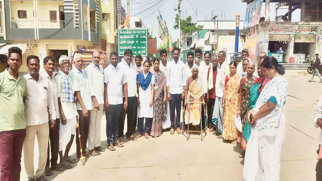 Eye Surgeries | బీఆర్ఎస్ ఆధ్వర్యంలో ఎల్వీ ప్రసాద్‌ ఆస్పత్రికి కొత్తపేట గ్రామస్తులు