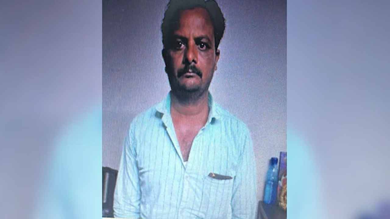 Suicide Attempt | త‌ల్లిదండ్రులు మృతి.. కొన ఊపిరితో కొట్టుమిట్టాడుతున్న ముగ్గురు పిల్ల‌లు