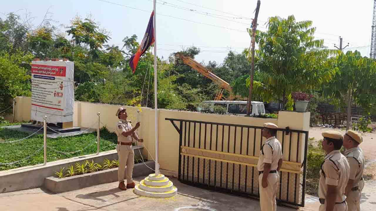 Fire Service Week |  అగ్నిమాపక శాఖ వారోత్సవాలు ప్రారంభం.. ప్రజా భద్రతపై అవగాహన