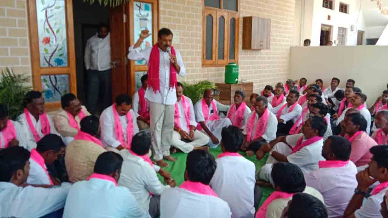 Former MLA Beeram | కొల్లాపూర్ గులాబీ దళం సత్తా చాటాలి : మాజీ ఎమ్మెల్యే బీరం