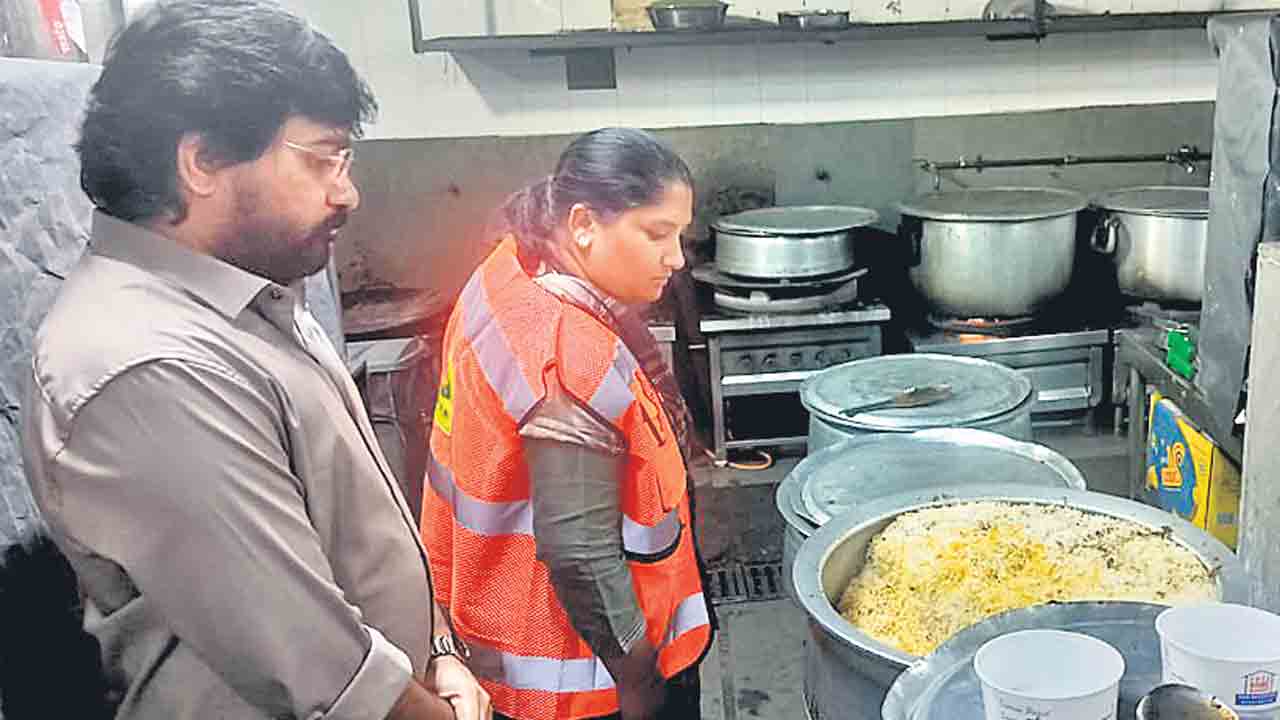 పరిశుభ్రతలో నిర్లక్ష్యం