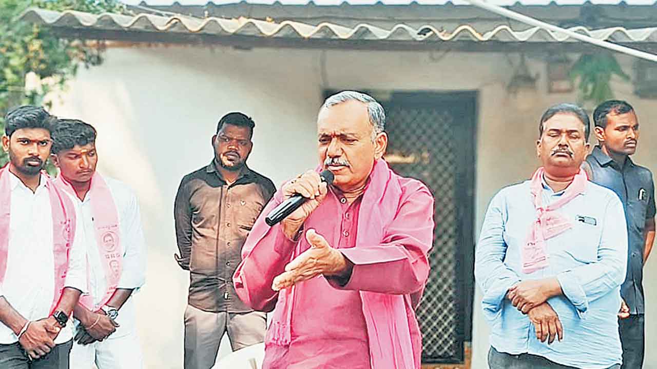 కాగితాలకే పరిమితమైన సంక్షేమం.. గండ్ర వెంకటరమణారెడ్డి