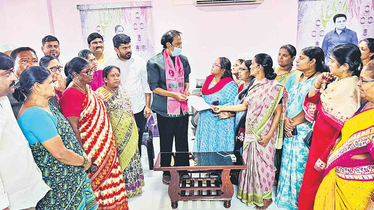 మంచినీళ్లు ఇవ్వడంలో సర్కార్‌ ఫెయిల్‌