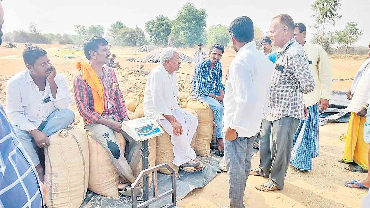 తూకంలో మోసం !