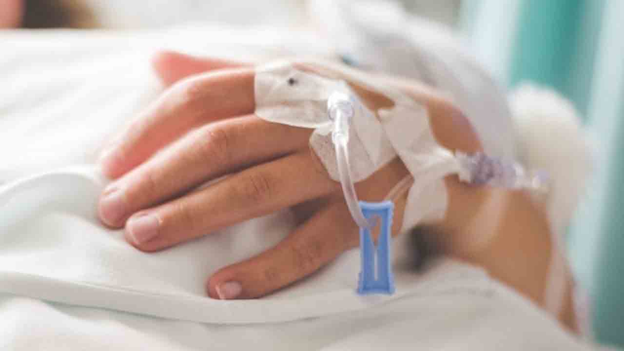 ఐసీయూలో ఉన్న ఎయిర్‌హోస్టెస్‌పై లైంగిక దాడి