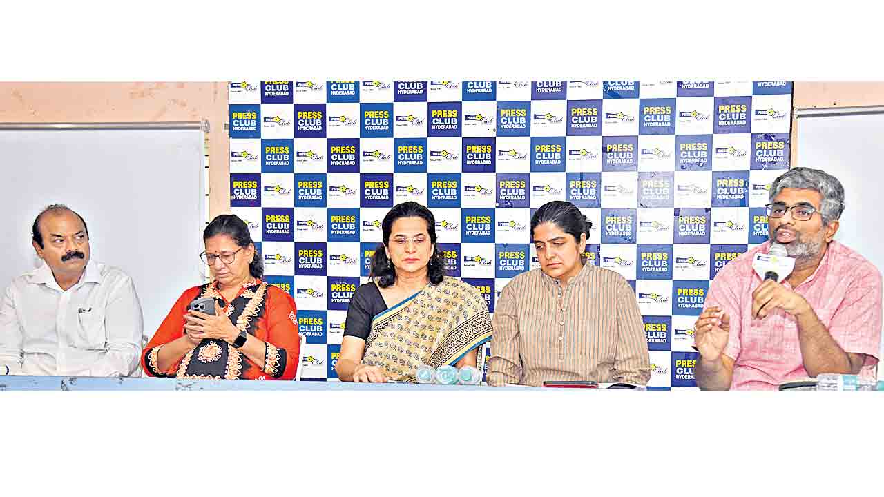 డీపీడీపీతో జర్నలిస్టుల స్వేచ్ఛకు ముప్పు