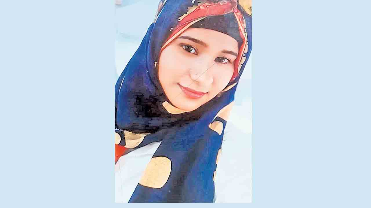 పెండ్లికి నిరాకరించిన ప్రియుడు..యువతి ఆత్మహత్య