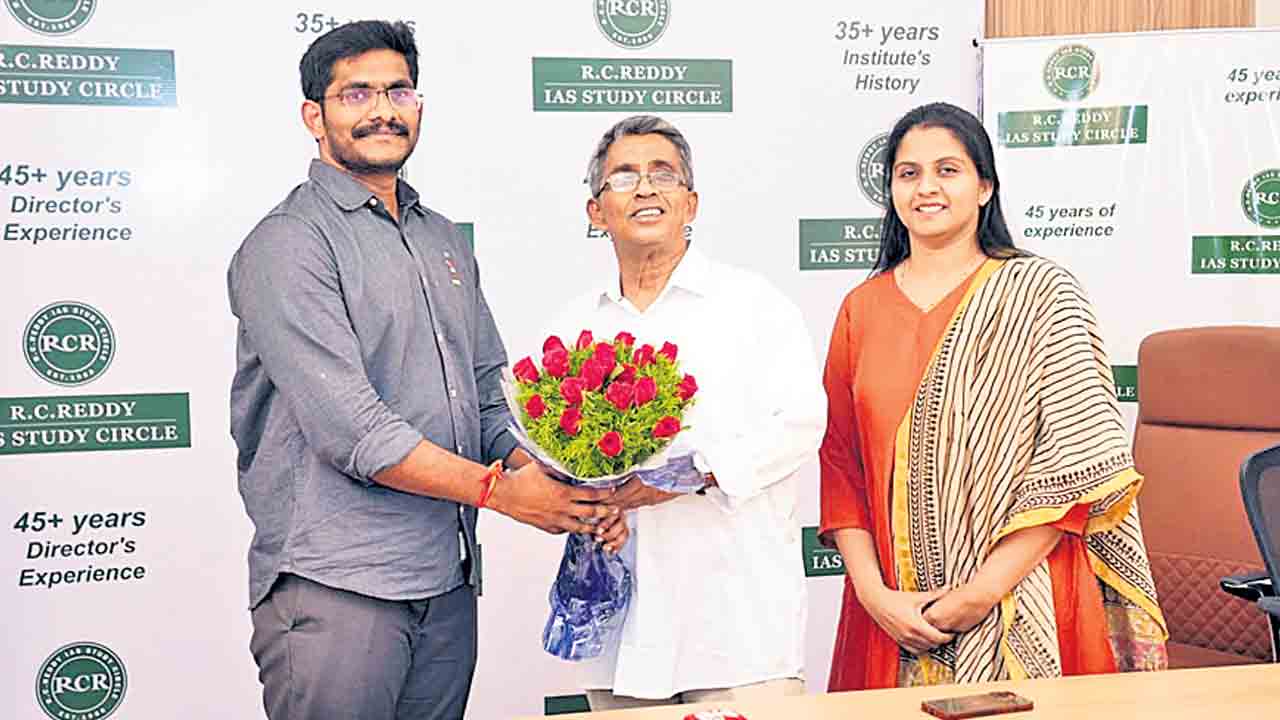 యూపీఎస్సీ ఫలితాల్లో ఆర్‌.సి.రెడ్డి విజయ కేతనం