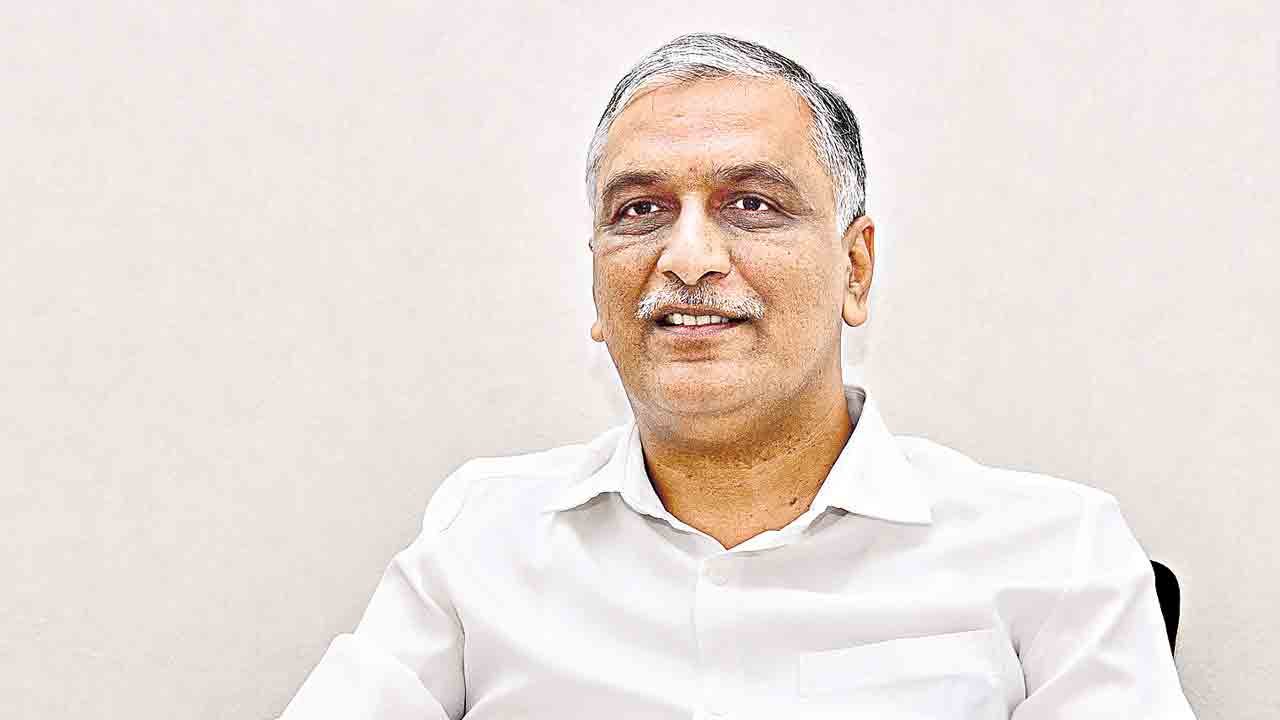 400 ఎకరాలు ఎవరికి తాకట్టు పెట్టారు?