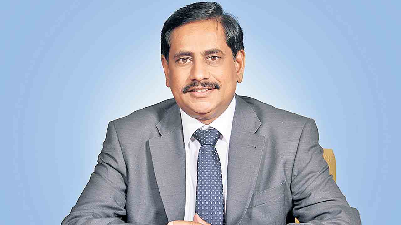 మెట్రోరైల్‌ ఎండీగా మళ్లీ ఎన్వీఎస్‌రెడ్డి