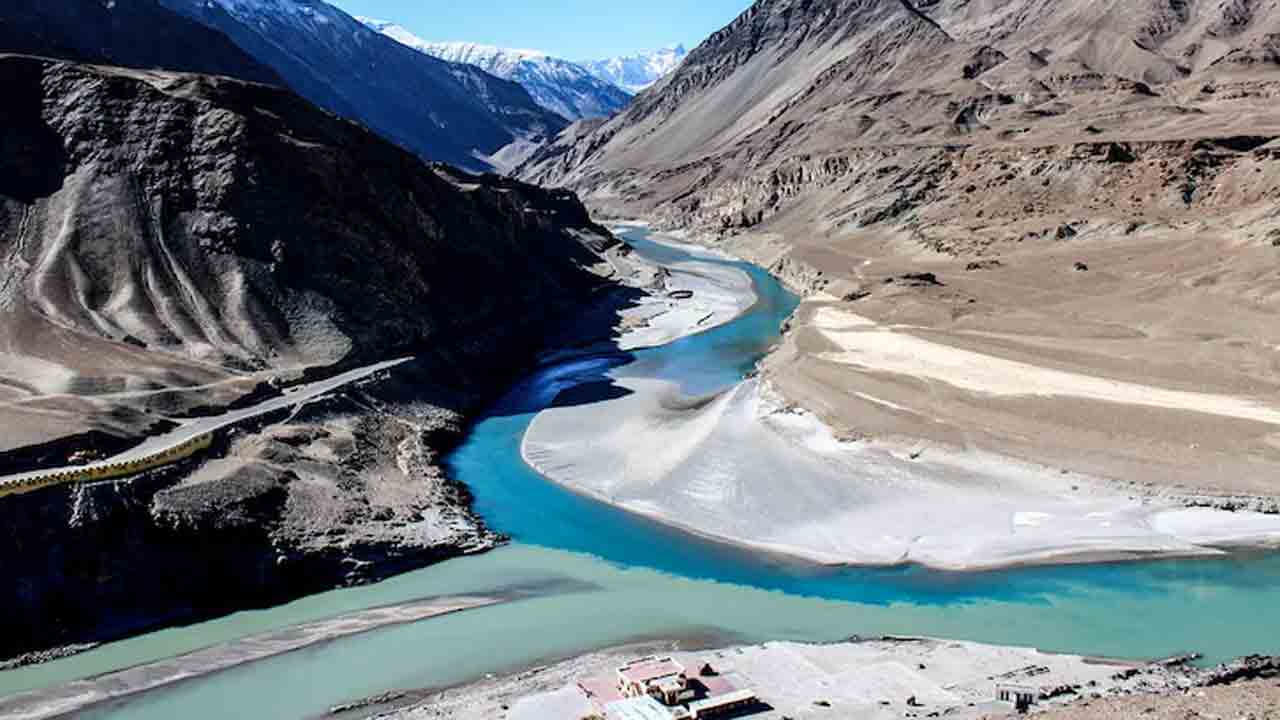 Pahalgam Attack | ఉగ్రదాడి కారణంగా పాక్‌తో సింధు జలాల ఒప్పందం రద్దు.. ఇంతకీ ఏంటా ఒప్పందం..?