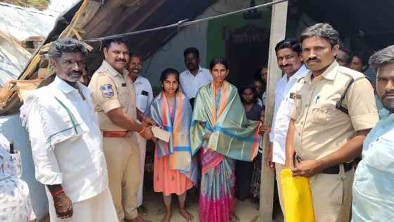 Inter Ranker | ఇంటర్‌లో రాష్ట్ర స్థాయి ర్యాంకర్‌కు సన్మానం