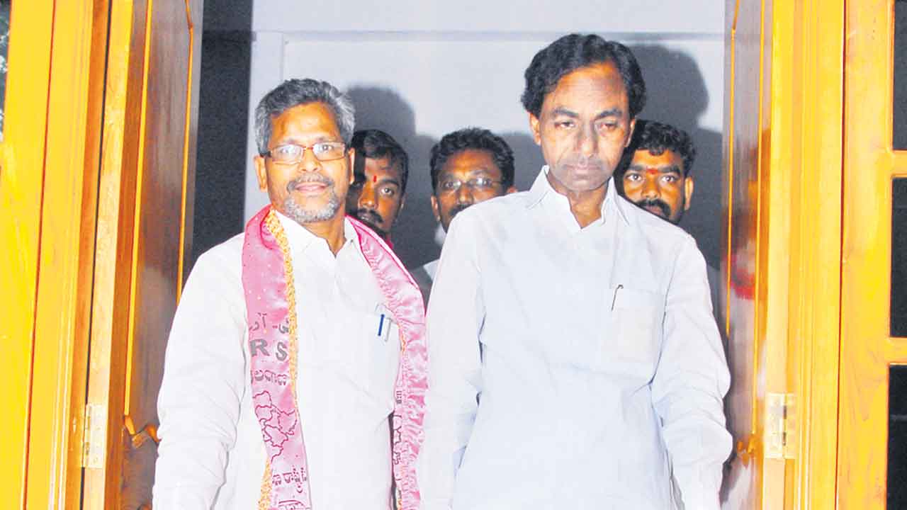 కేసీఆర్ గొప్ప నిర్దేశకుడు