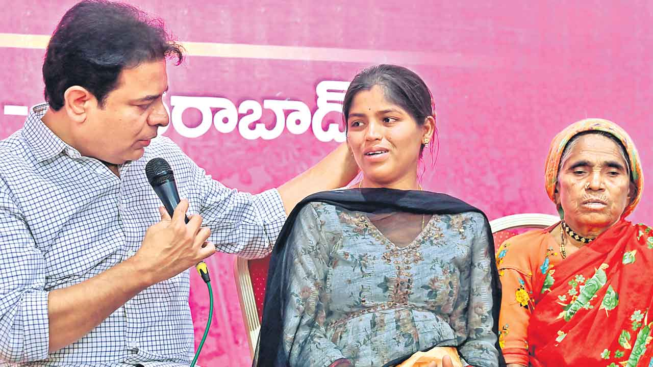 లగచర్లలో గిరిజనుల హక్కుల హననం