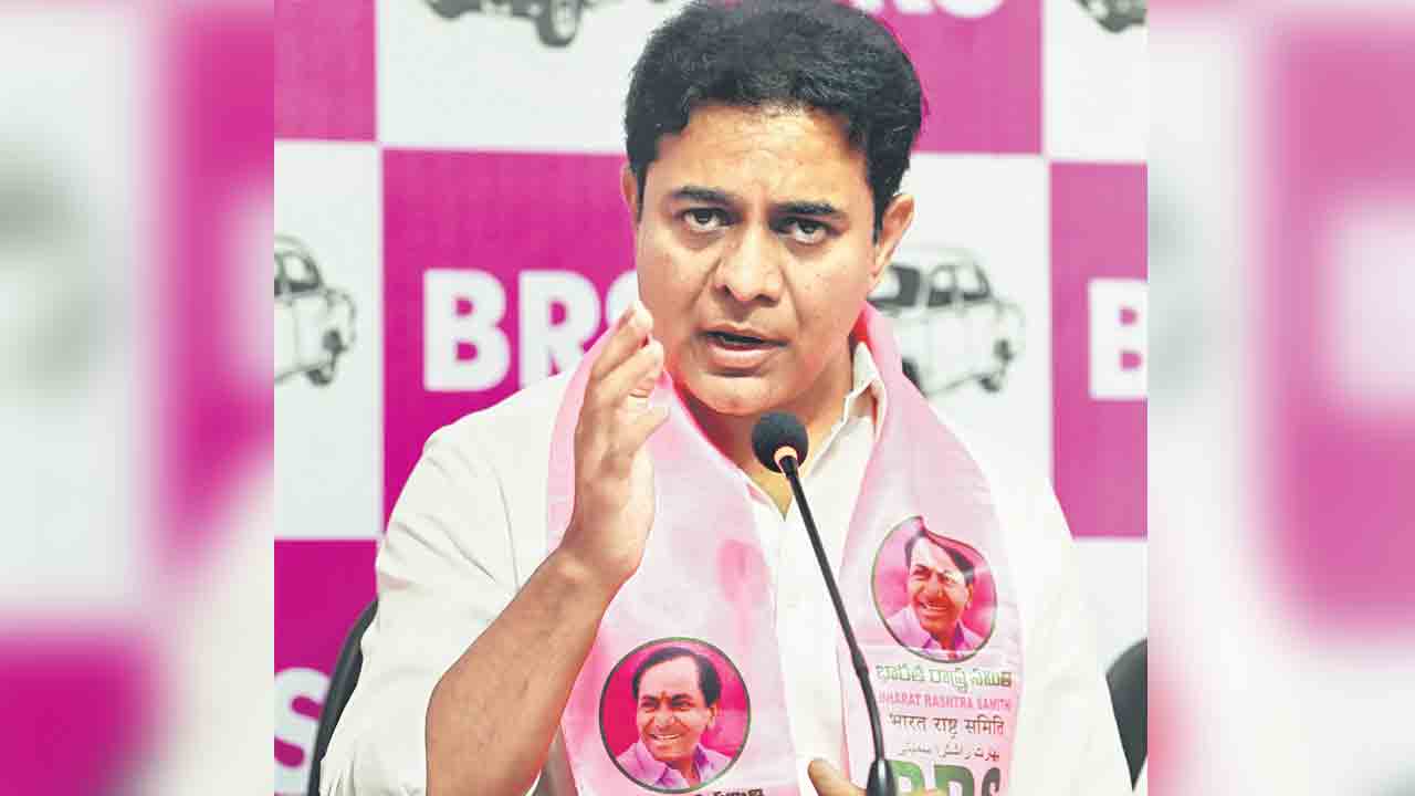 రేవంత్‌ సర్కార్‌ కుంభకోణాలపై ప్రధాని మాట్లాడరేం?