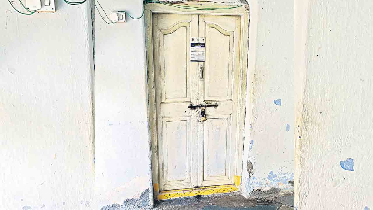 గంగాధరలో ప్రొటోకాల్‌ వివాదం