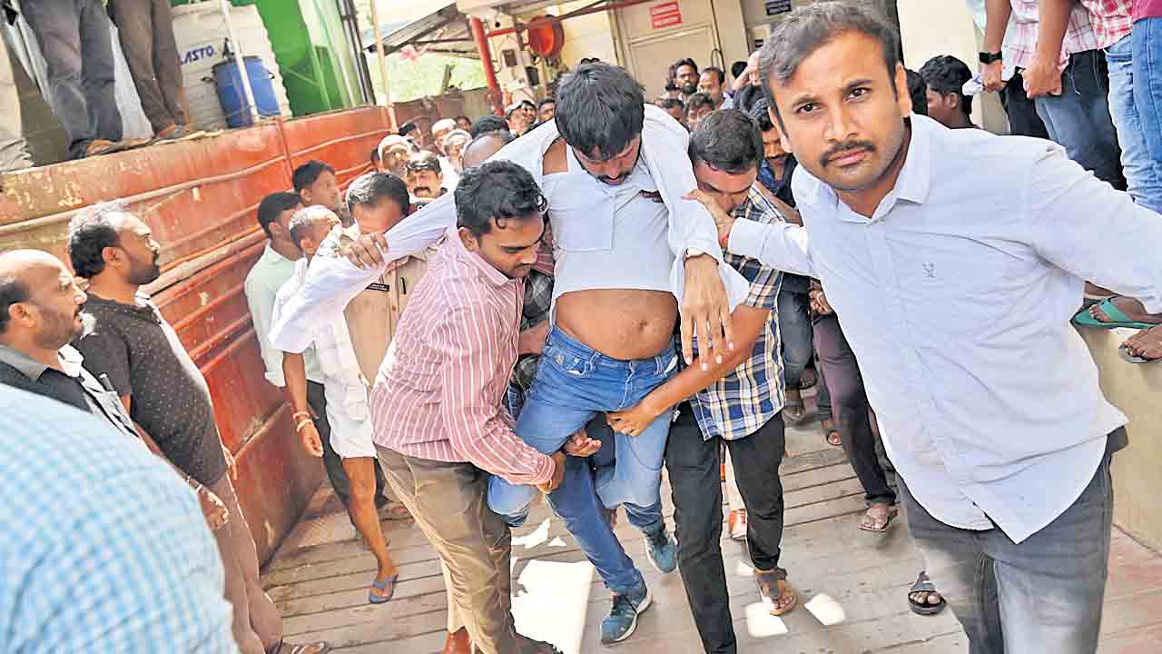 Congress Govt | కాంగ్రెస్‌ సర్కార్‌ రక్తచరిత్ర.. ఏడాదిలోనే ముగ్గురు బీఆర్‌ఎస్‌ కార్యకర్తల హత్య