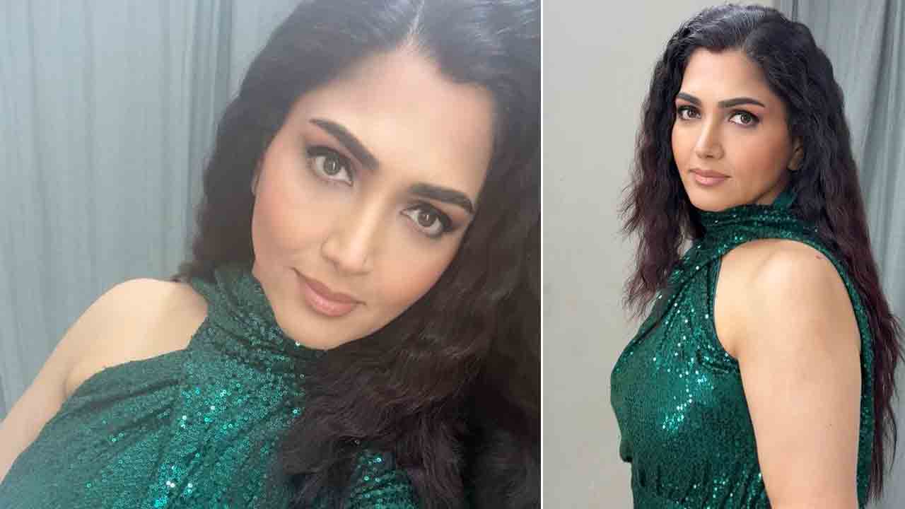 Khushboo | ఖుష్బూ స్టన్నింగ్‌ లుక్‌.. 16 ఏళ్ల టీనేజర్‌లా మారిపోయిన నటి