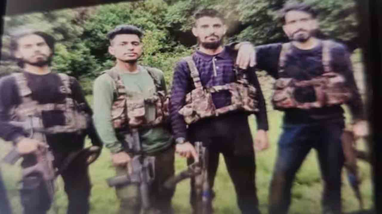 Pahalgam | నరమేధానికి పాల్పడిన నలుగురు ఉగ్రవాదుల ఫొటో రిలీజ్.. బట్టబయలైన పాక్ కుట్ర..!