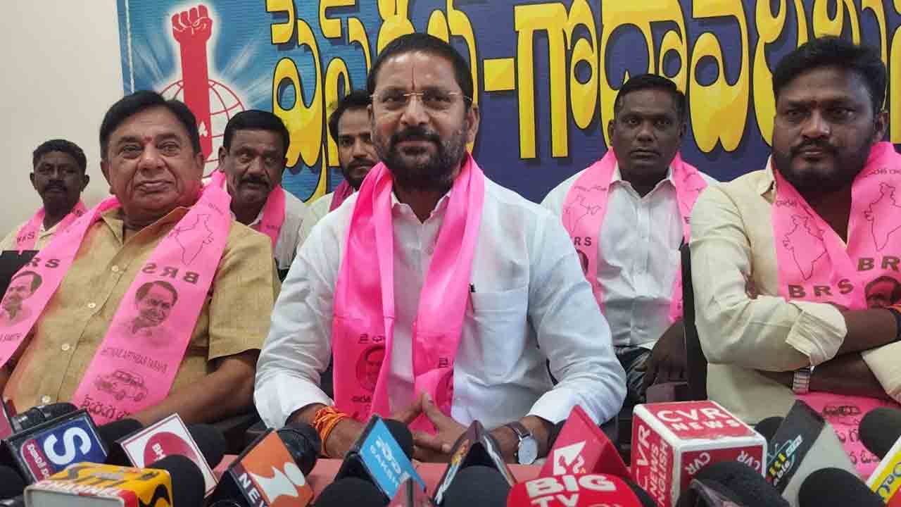 Korukanti Chander | ప్రభంజనంలా తరలివచ్చిన ప్రజానీకం.. ప్రజలంతా తెలంగాణ తొలి సీఎం కేసీఆర్‌వైపే : కోరుకంటి చందర్