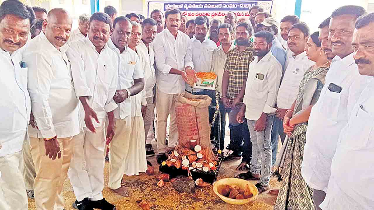 తప్పఉ అని రైతులను ఇబ్బందులకు గురిచేస్తే సహించం