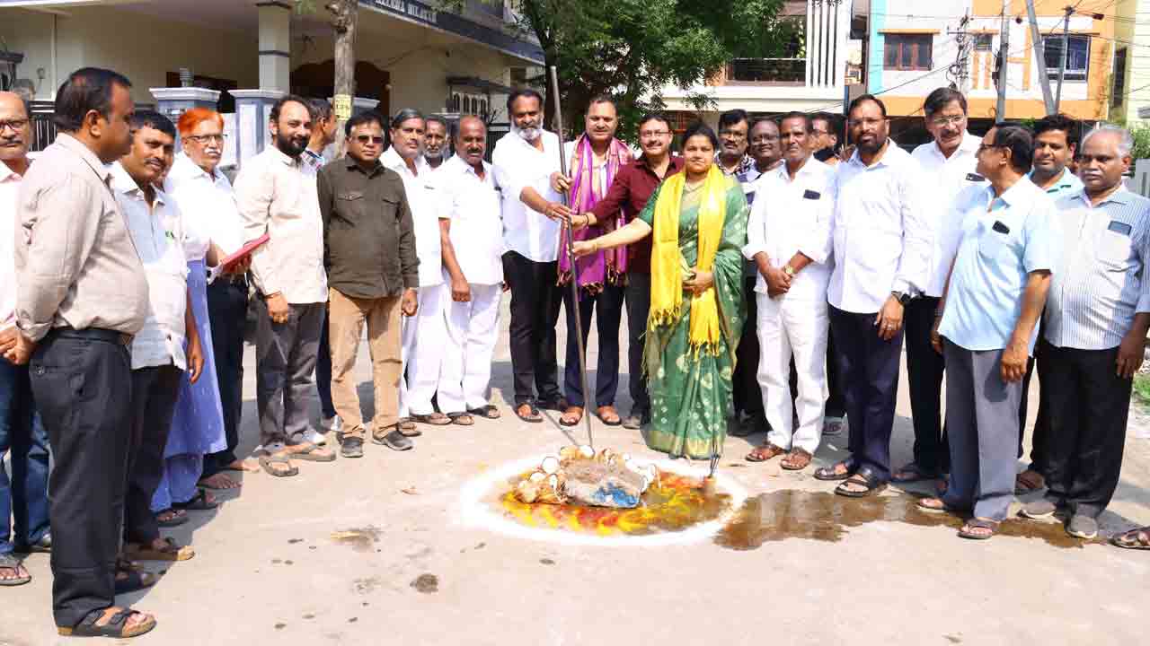 MLA Bandaru Laxmareddy | అన్ని డివిజన్ల సమగ్ర అభివృద్ధే నా లక్ష్యం : ఉప్పల్ ఎమ్మెల్యే బండారు లక్ష్మారెడ్డి