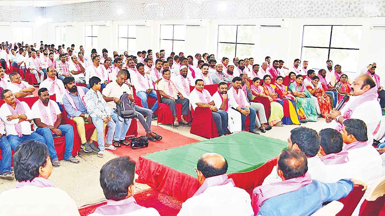 కాంగ్రెస్‌ పాలన గాడి తప్పింది