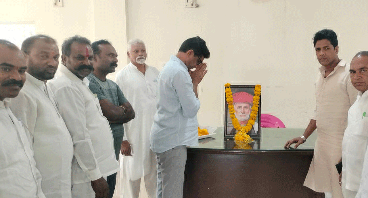 MLA SANJAY | మహాత్మా జ్యోతిరావు పూలే సేవలు ఆదర్శనీయం