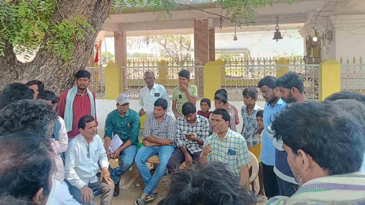 MLA Sunitha Lakshma Reddy | ఎమ్మెల్యే సునీతా లక్ష్మారెడ్డి ఫోన్ ఎఫెక్ట్‌‌.. ఇంటింటికి తిరిగిన అధికారులు