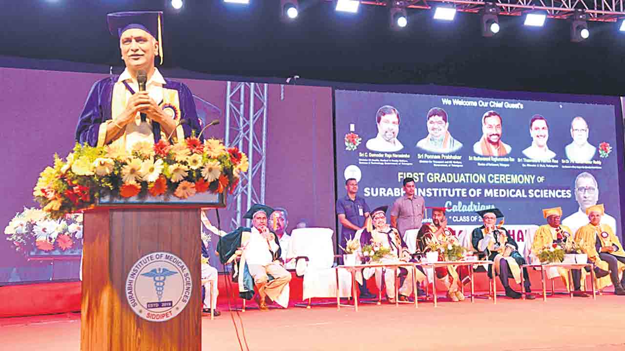 యువ వైద్యులు రోగుల గుండెల్లో నిలవాలి