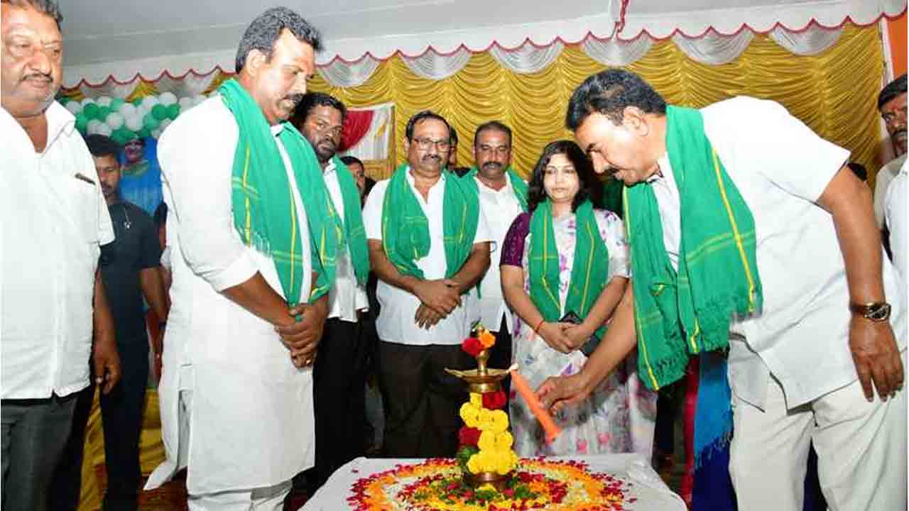 Minister Jupalli Krishna Rao | భూ సమస్యలు పరిష్కరించేందుకు భూ భారతి : మంత్రి జూపల్లి కృష్ణారావు