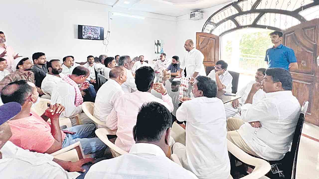 నేడు బోధన్‌లో బీఆర్‌ఎస్‌ సన్నాహక సమావేశం