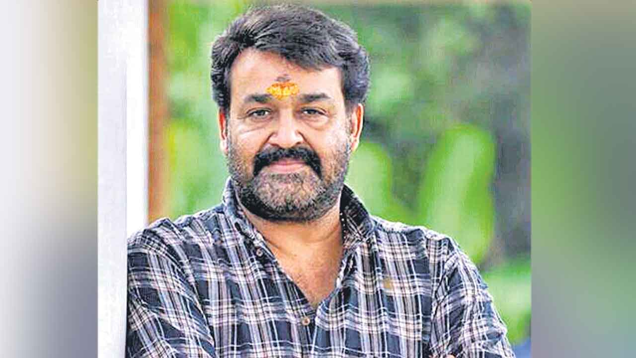 Mohanlal | రోజుకి ఒక్కసారైనా తనతో మాట్లాడకపోతే తోచదు: మోహన్‌లాల్‌