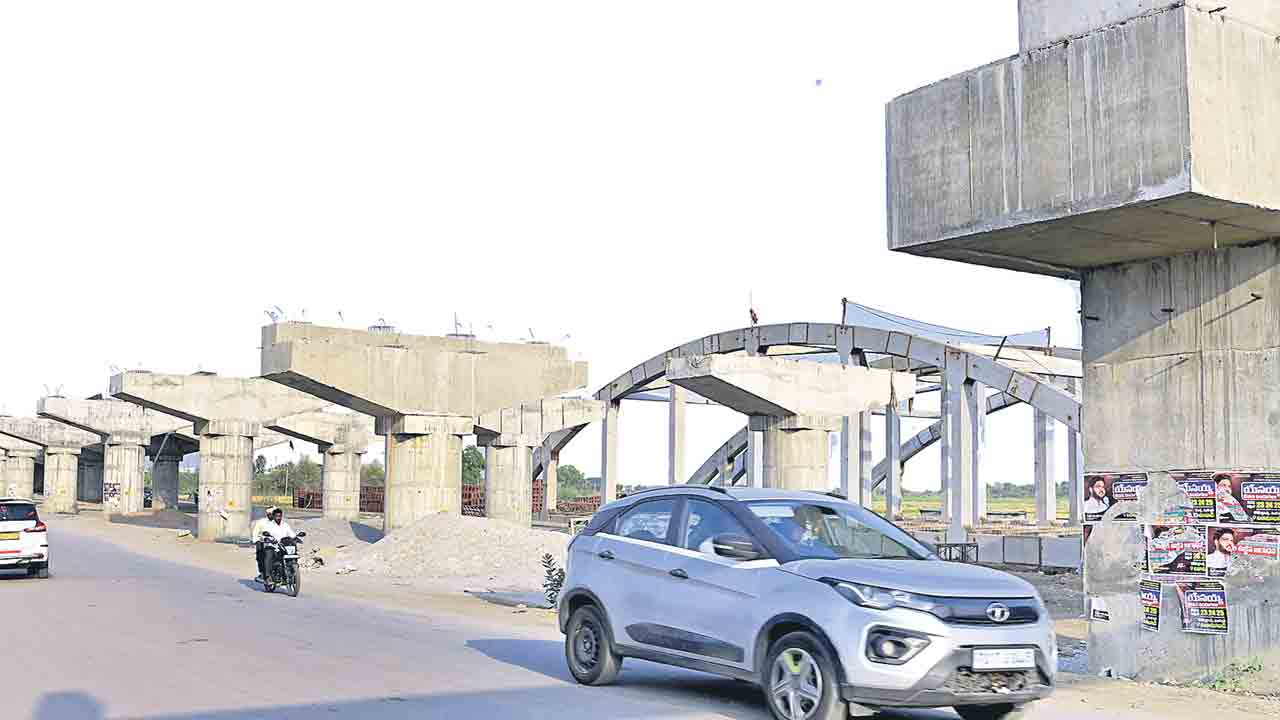 నత్తనడకన ఆర్వోబీ